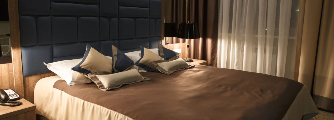 Люкс, большая двуспальная кровать (Suite Double Bed): тип(type) 1